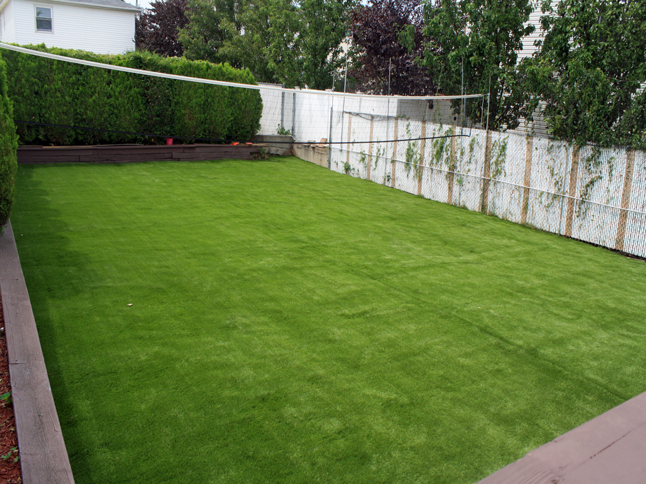 Synthetic Grass Cost Bystrom California Landscaping Business Backyard